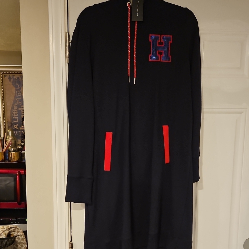 Tommy Hilfiger Dark Blue Midi Dress with Red Accents